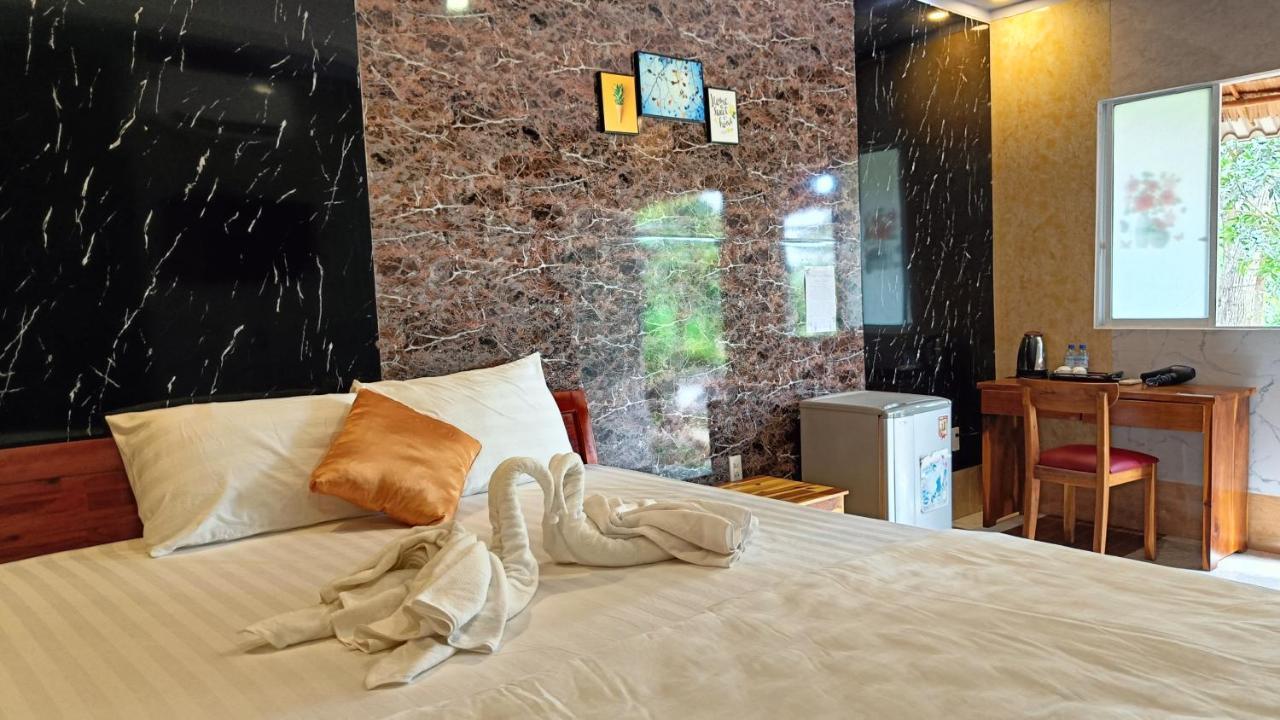 Minh Vuong Village Resort & Restaurant Phu Quoc Buitenkant foto
